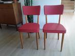 Twee vintage eetkamerstoelen, rood skai, Ophalen, Gebruikt, Twee, Vintage