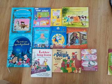 Doos vol kinderboekjes, ZGAN. Nieuwe Kerst DVD,  beschikbaar voor biedingen