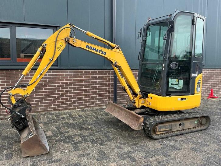 2014 Komatsu 16R HS Minigraafmachine, Zakelijke goederen, Machines en Bouw | Kranen en Graafmachines, Graafmachine