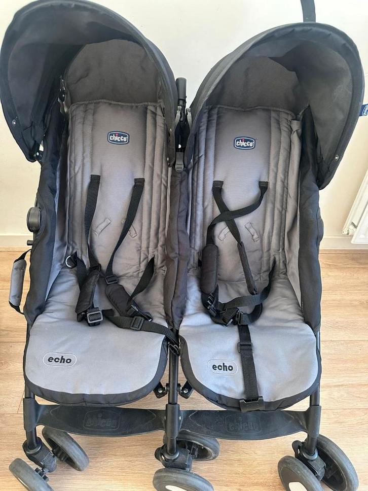 Tweeling wagens en spullen, Kinderen en Baby's, Tweelingen en Meerlingen, Zo goed als nieuw, Kinderwagen of Buggy, Ophalen