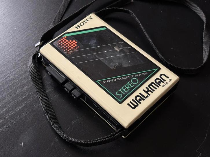 Sony WM-23 Walkman, 1985, volledig functioneel, Audio, Tv en Foto, Walkmans, Discmans en Minidiscspelers, Walkman, Ophalen of Verzenden