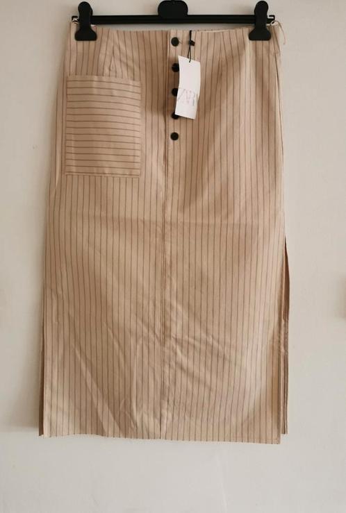 ZARA krijtstreep rok mt. M, Kleding | Dames, Rokken, Nieuw, Maat 38/40 (M), Beige, Onder de knie, Verzenden