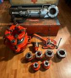 RIDGID 700 draadsnijmachine + ridgid 141 – overcomplete set, Ophalen