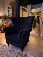 Mooie zwarte oorfauteuil in nette staat, Ophalen, Gebruikt, Stof, 100 tot 125 cm
