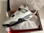 Jordan 4 White Cement - Nieuw! - maat 42,5, Kleding | Heren, Schoenen, Ophalen of Verzenden, Nieuw, Wit, Sneakers of Gympen
