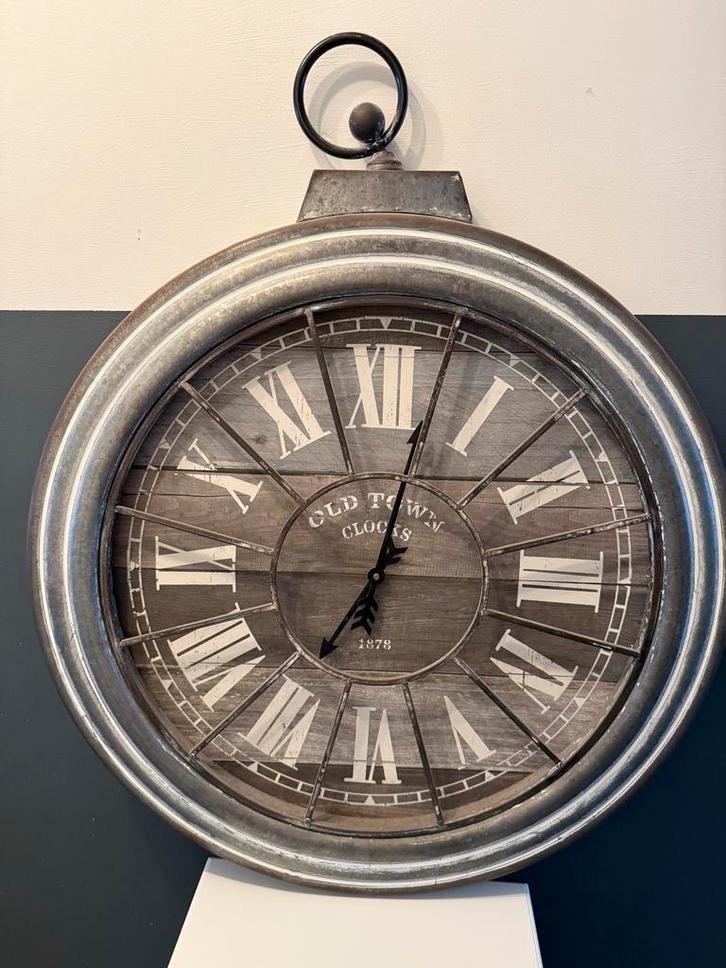 Vintage Wandklok - Old Town Clocks 68 cm, Huis en Inrichting, Woonaccessoires | Klokken, Zo goed als nieuw, Wandklok, Analoog