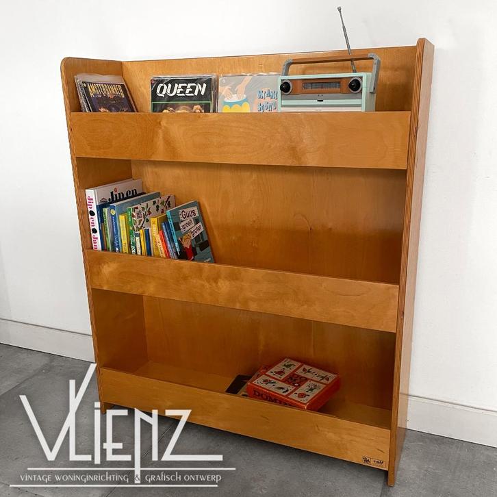 Vintage, retro Rolf boekenkast, schoolkast, kast, Huis en Inrichting, Kasten | Boekenkasten, Gebruikt, 50 tot 100 cm, Minder dan 100 cm
