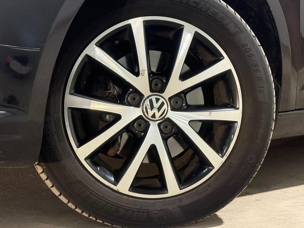 Volkswagen Touran 1.6 TDI Highline BlueMotion 7p. DSG PDC, Auto's, Euro 5, Stof, Gebruikt, Zwart