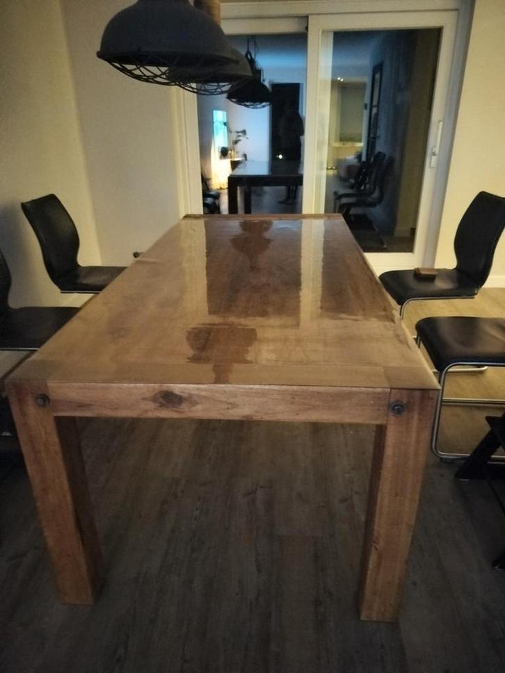 Robuuste Colombiaanse Houten Tafel 220bij 100 - 6 persoons, Huis en Inrichting, Tafels | Eettafels, Ophalen