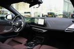 BMW 1 Serie 120 M Sport Automaat / Panoramadak / Adaptieve L, Gebruikt, Euro 6, 156 pk, Met garantie (alle)