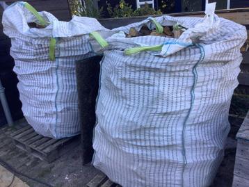 Droog Haardhout kachelhout stookhout beschikbaar voor biedingen