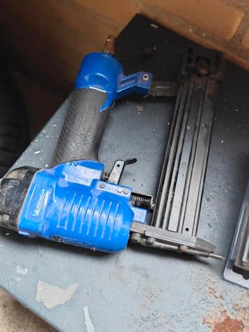 Michelin Pneumatische Tackers beschikbaar voor biedingen
