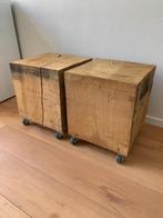 Bijzettafel / salontafel 2x massief eikenhouten blokken, 45 tot 60 cm, Minder dan 55 cm, Gebruikt, Vierkant