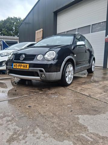Volkswagen Polo 1.4 FUN 55KW 2004 Zwart beschikbaar voor biedingen