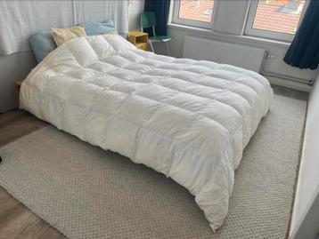 Dekbed 220x240 beschikbaar voor biedingen