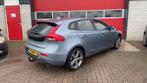 Volvo V40 1.5 T3 Nordic+ AUTOMAAT / TREKHAAK / FULL LED / ST, Euro 6, 4 cilinders, 700 kg, Blauw