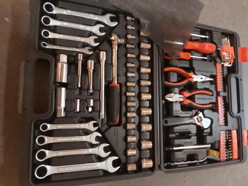 Wolfgang 122-delig toolset  ongebruikt, Doe-het-zelf en Verbouw, Gereedschap | Handgereedschap, Zo goed als nieuw, Ophalen of Verzenden