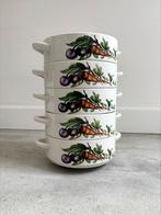 Set van 5 Villeroy & Boch soepkommen met groenteprint, Ophalen of Verzenden, Zo goed als nieuw, Kom(men), Overige stijlen