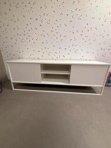 Tv Dressoir - Gratis