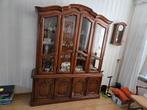 Mooie notenhouten vitrinekast met glas, Huis en Inrichting, Kasten | Vitrinekasten, Ophalen, Met deur(en), Glas, Klassiek