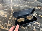 Donna Karan zwart goud vintage zonnebril, Sieraden, Tassen en Uiterlijk, Zonnebrillen en Brillen | Dames, Overige merken, Zwart