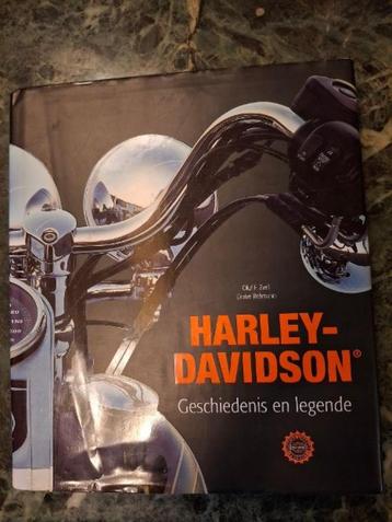Harley Davidson Boek  Geschiedenis en legende. beschikbaar voor biedingen