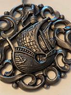 Vintage hanger Vikingschip diameter 4,8 cm. tbv ketting, Antiek en Kunst, Verzenden