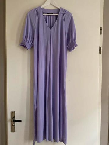 La Dress Lila Jurk - Maat S beschikbaar voor biedingen