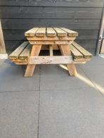 Kinderpicknicktafel - talen, Tuin en Terras, Picknicktafels, Zo goed als nieuw, Rechthoekig, Hout, Ophalen