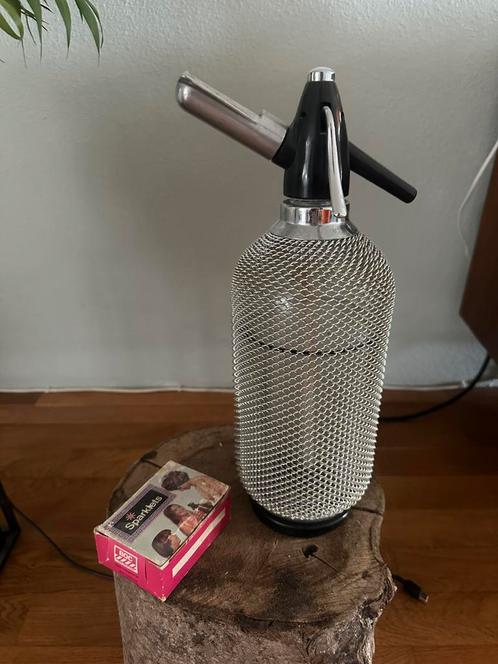 Mooie spuitwaterfles van Seltzer. In zeer mooie staat, Witgoed en Apparatuur, Bruiswatermachines, Zo goed als nieuw, Ophalen of Verzenden