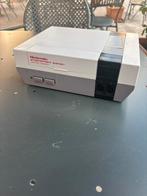 Nintendo nes mattel editie, Spelcomputers en Games, Spelcomputers | Nintendo NES, Ophalen of Verzenden, Zo goed als nieuw, Zonder controller