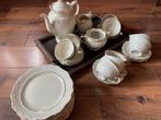 Servies Bavaria Schumann crèmekleurig met gouden rand, Antiek en Kunst, Antiek | Servies compleet, Ophalen