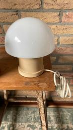 Vintage jaren 70 mush room lamp merk Massive., 33 - 40 uur