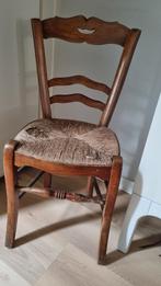 Oud stoeltje, Antiek en Kunst, Antiek | Meubels | Stoelen en Banken, Ophalen