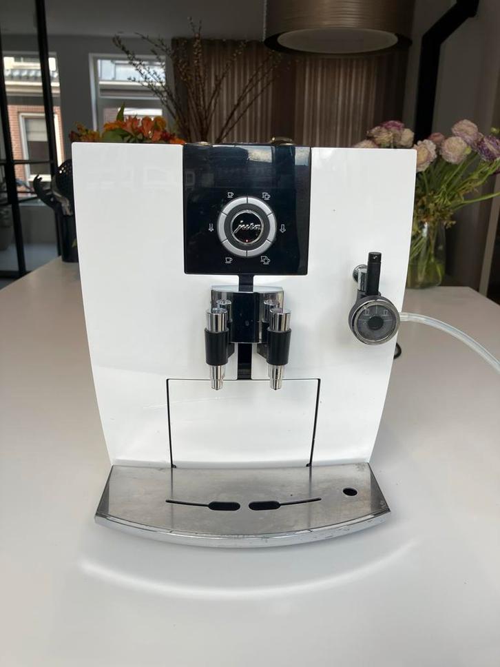 Jura Impressa J5 Espressomachine - Goede Staat, Witgoed en Apparatuur, Koffiezetapparaten, Gebruikt, Koffiebonen, Espresso apparaat