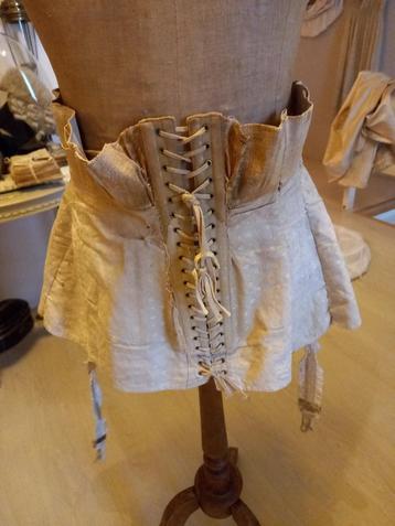 Antiek Edwardian Corset , Jaar 1900 + Gratis oude Bloesje , beschikbaar voor biedingen