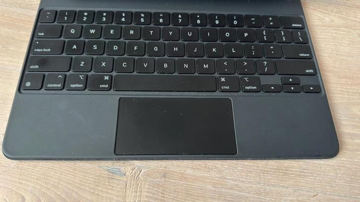 iPad Pro Magic Keyboard 12.9" QWERTY, Computers en Software, Apple iPads, Zo goed als nieuw, Apple iPad Pro, 11 inch, 64 GB, Grijs