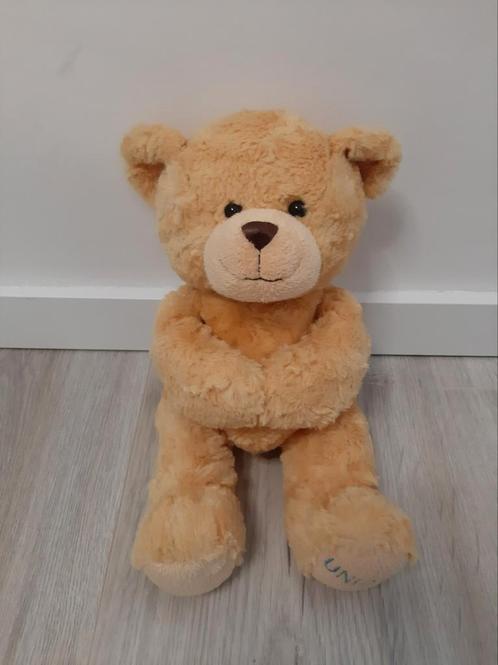 Knuffel Unicef beer bruin magneet K7685, Kinderen en Baby's, Speelgoed | Knuffels en Pluche, Zo goed als nieuw, Konijn, Ophalen of Verzenden