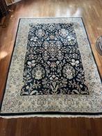 Vintage handgeknoopt Perzisch tapijt 238 x 166 cm, Antiek en Kunst, Ophalen