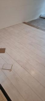 Laminaat Whitewash + Ondervloer (ca. 10m2), Doe-het-zelf en Verbouw, Vloerdelen en Plavuizen, Kunststof, Gebruikt, 10 tot 30 cm