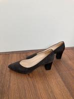 Peter Kaiser antraciet grijze pumps maat 37 punt, Kleding | Dames, Schoenen, Caprice Schuhproduktionen GmbH & Co. KG, Klingenbergstr. 1-3, 32756 Detmold DE