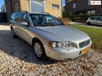 Volvo V70 2.4 2e.Eig/Nwe Distributie&APK., Auto's, Voorwielaandrijving, Zwart, Leder en Stof, 1470 kg