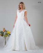 Sample Sale Bruidsjurken, Kleding | Dames, Trouwkleding en Trouwaccessoires, Ophalen of Verzenden, Zo goed als nieuw, Wit, Trouwjurk