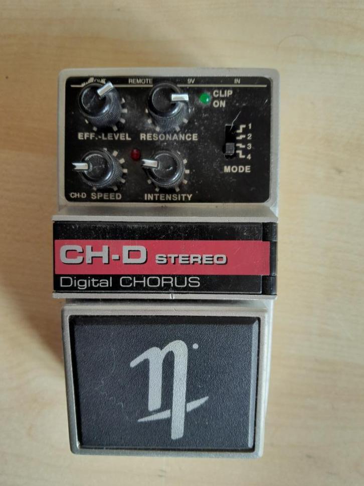 Nobels CH-D Chorus Digital Stereo pedal, Muziek en Instrumenten, Effecten, Gebruikt, Chorus, Ophalen