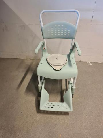 Etac clean postoel / douchestoel zittinghoogte 55 cm. beschikbaar voor biedingen