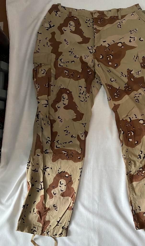 Camouflage broek, Verzamelen, Militaria | Algemeen, Landmacht, Kleding of Schoenen, Amerika, Ophalen of Verzenden
