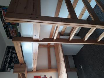 LifeTime - ombouwset naar hoogslaper met bureau beschikbaar voor biedingen