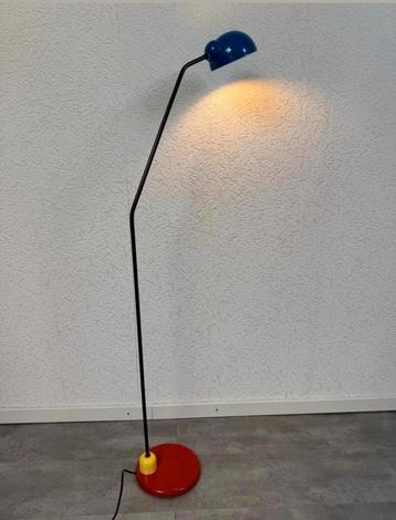 Vloerlamp- Memphis stijl- jaren'80  beschikbaar voor biedingen