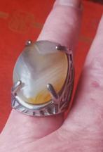 Ring met half edelsteen in mooie zetting, Sieraden, Tassen en Uiterlijk, Ringen, Overige kleuren, 20 of groter, IJzer of Staal