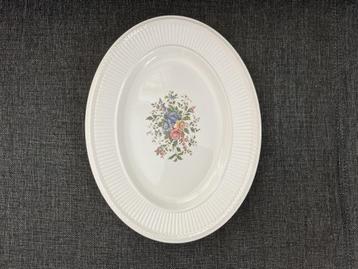 Wedgwood Conway serveerschaal beschikbaar voor biedingen
